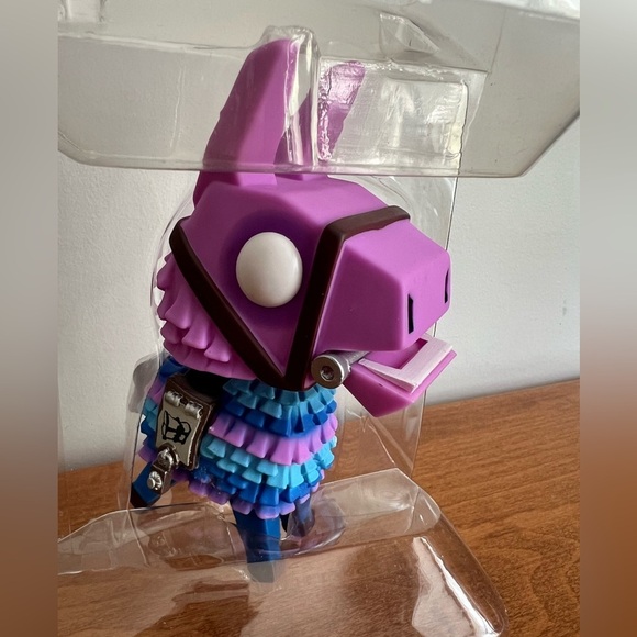 Funko Pop! Fortnite Loot Llama #510 Collectible Figure w Box - Picture 2 of 12